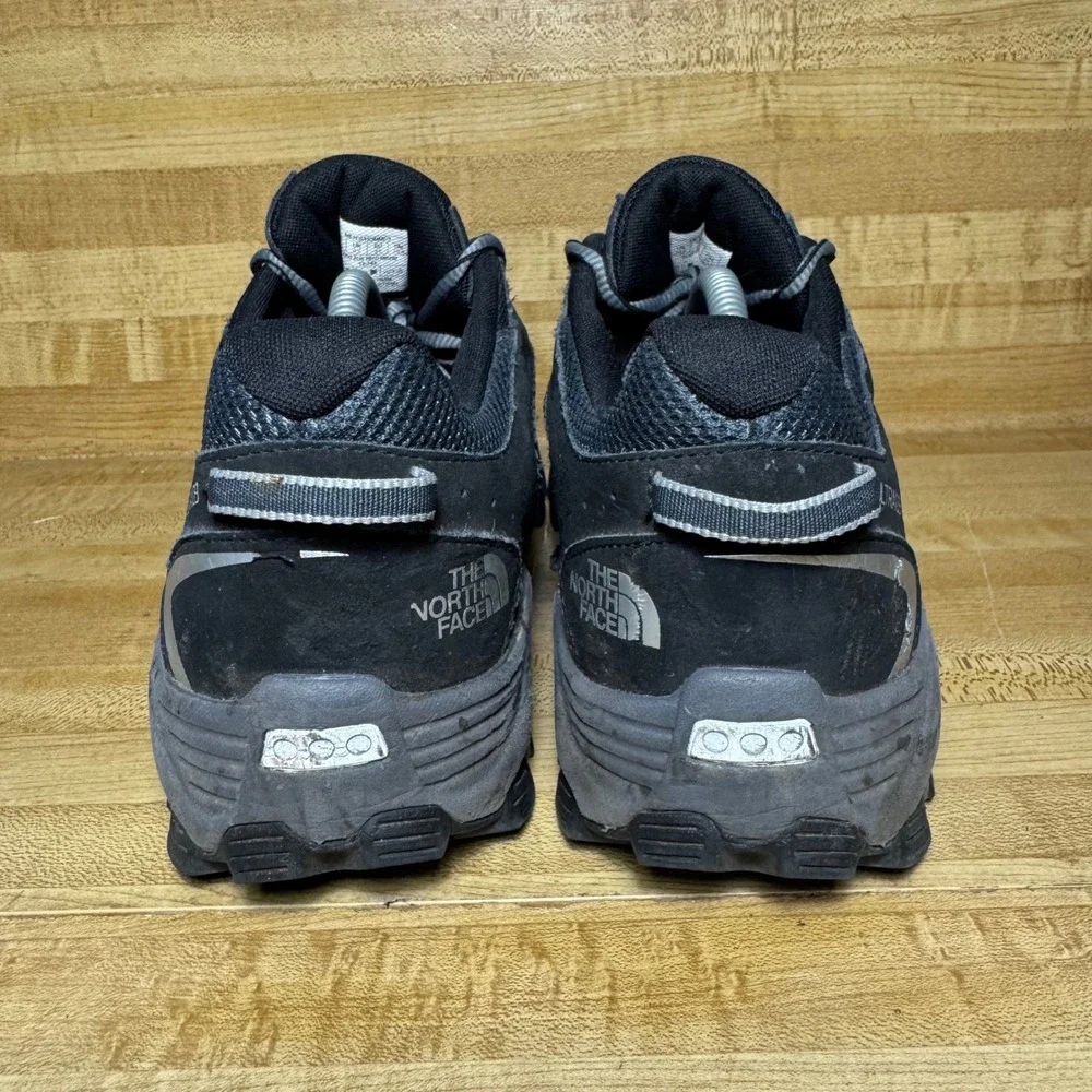 The North Face Ultra 109 Gore-Tex Mens Trail Hiking Shoes Black size 10.5